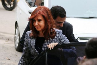 El Gobierno apel� la falta de m�rito de Cristina Kirchner