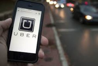 Uber lanza servicio de viajes compartidos