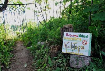 Desalojaron Velatropa, la ecoaldea instalada en tierras de la Ciudad Universitaria