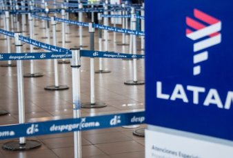 Trabajadores de Latam retoman medidas de fuerza por falta de avance en paritarias
