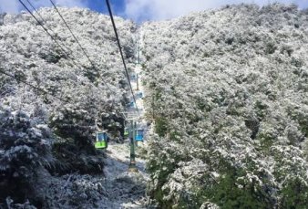 Una nevada sorprendi a turistas en Bariloche en pleno verano
