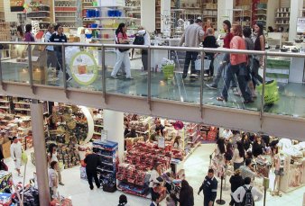 Fuerte ca�da en las ventas en shoppings, autoservicios y supermercados