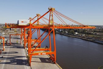 Comienza a operar la nueva terminal portuaria platense