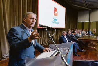 Schiaretti lanz plan de 25 mil viviendas con tasa subsidiada
