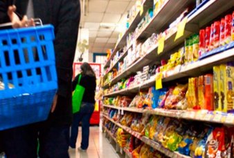 Las ventas, muy flojas: en enero cayeron 10,5% en los s�per y 15% en shoppings