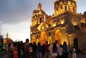 Milagro de Semana Santa: suben hasta 40% las reservas tur�sticas