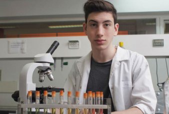 Joven cientfico argentino elegido entre 100 lderes del futuro