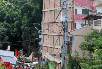 Al menos dos muertos en el derrumbe de dos edificios en Ro de Janeiro
