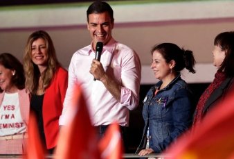 El PSOE gana las elecciones pero necesitar pactar y el PP sufre una debacle histrica