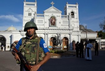 Atentados en Sri Lanka: arrestaron a 13 personas y desactivaron una bomba en un aeropuerto