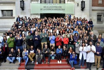 Cabildo abierto. Cient�ficos del Conicet hicieron un llamamiento a proteger la ciencia local