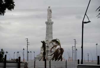 La estatua de Coln, restaurada y con plaza propia en la Costanera