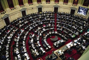 Diputados debaten la ley del financiamiento de los partidos pol�ticos