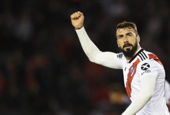 River va por el primer paso ante Athletico Paranaense