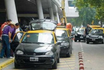 Taxis de Aeroparque cobrarn hasta 29% ms por congestin
