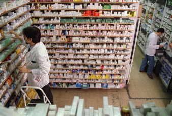 Vendern aceite de cannabis en farmacias bonaerenses - "No se trata de liberar el producto, debe ser controlado"