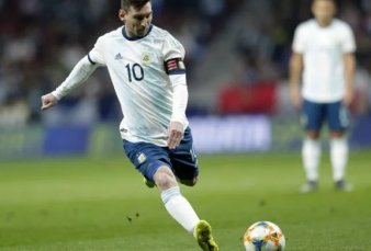 Eclipse solar - Waldo Casal: "Hoy no es el mejor da para que juegue Argentina"