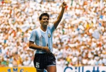Dolor por la muerte del Tata Brown - Hctor Enrique: "Hoy se va un tipo que como jugador fue un grande y como persona mucho ms"