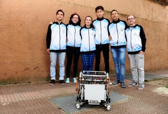 Con el robot "Julito", la selecci�n argentina de rob�tica va al Mundial