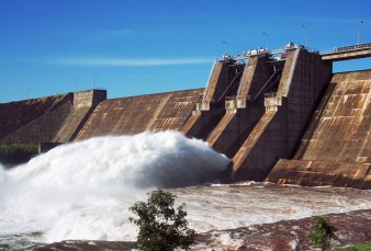 Empresas chinas suman inters en represa mendocina