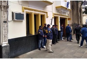 Santa Fe: denuncian a policas por pedirles dinero a narcos