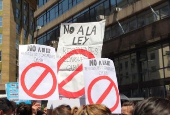 Dan de baja la Ley de Residentes en la Ciudad - "Esto es un hecho histrico"
