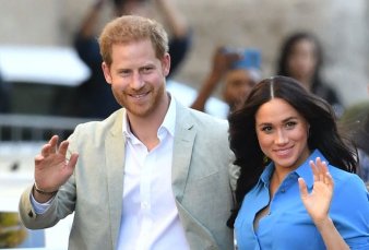 El Prncipe Harry y Meghan Markle dejan de ser miembros de la realeza