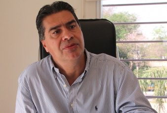 Intenso raid de Capitanich en Buenos Aires por fondos y obras