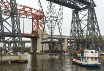 Quieren que el transbordador de La Boca funcione los fines de semana