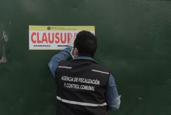 Coronavirus - Detuvieron al dueo de un frigorfico por violar una clausura: haba nueve casos y un fallecido