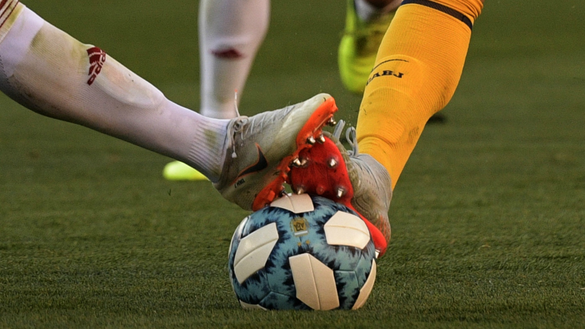 Coronavirus - Fútbol argentino: más de 200 jugadores quedarán ...