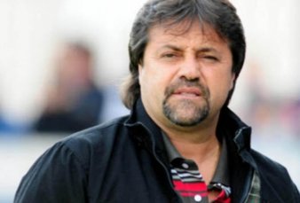 Ricardo Caruso Lombardi reclama un bono de $10 mil para los entrenadores