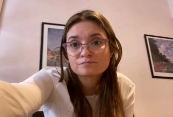 Una abogada varada en Espa�a demand� a la Argentina para que se haga cargo de sus gastos: tragos, restaurantes y Starbucks