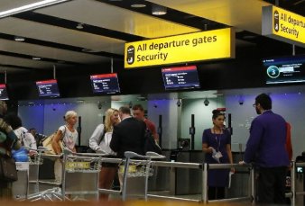 Los aeropuertos se adaptan para esperar el regreso de los vuelos