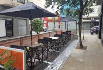 Bares y restaurantes piden a la Ciudad usar espacios pblicos