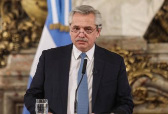 Alberto Fern�ndez: "�C�mo alguien puede pensar que esto es algo impuesto por Cristina Kirchner? Yo estoy indignado con lo que ha pasado en la Justicia en los �ltimos a�os"