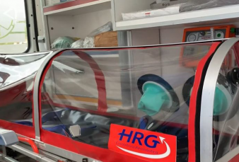 Construyen una c�psula para el traslado a�reo de pacientes con coronavirus