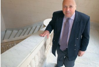 Roberto Urqu�a: "Si se gravan dep�sitos y bienes de argentinos en el mundo, ese es un buen impuesto a la riqueza"