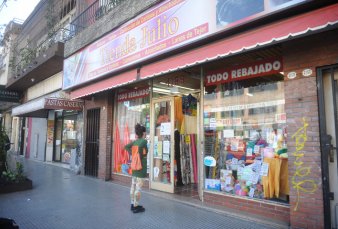 La Ciudad piensa en la vuelta de shoppings y el servicio domstico