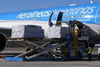 Aerolneas vuelve a China y apuesta a la carga