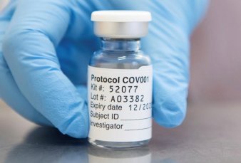 La vacuna de Oxford logra hasta el 90% de efectividad contra el virus