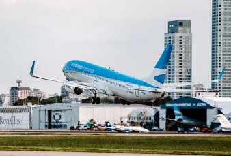 Santa Fe sum un nuevo vuelo desde Ezeiza