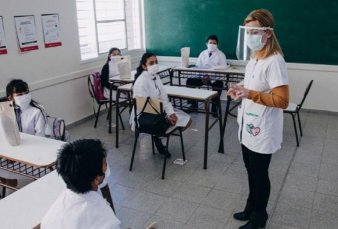 Clases presenciales bonaerenses sern dos das