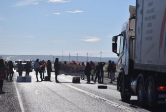 Cortes de rutas en Chubut: no dejaron pasar un camin con respiradores