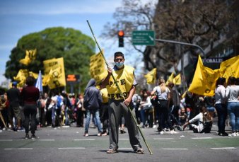 Una marcha de Castells deriv en una nueva jornada de caos en el trnsito porteo