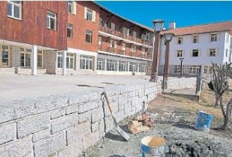 Recuperan el complejo hotelero Embalse, tras aos de abandono