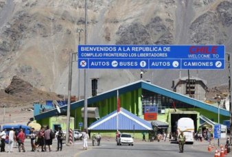 Misiones y Mendoza, ms cerca de recibir extranjeros vacunados