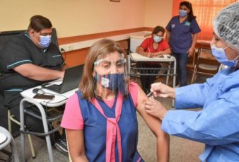 Crdoba: los docentes que no se vacunen debern presentar un test semanal