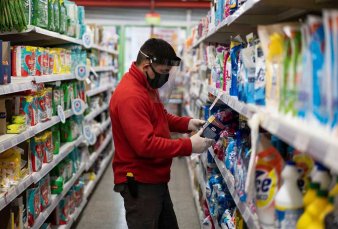 El Gobierno congela los precios de 1.247 productos bsicos durante 90 das