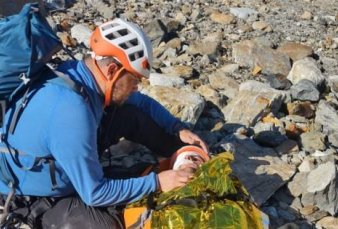 Ushuaia: rescataron a un turista que estuvo atrapado 24 horas en un glaciar
